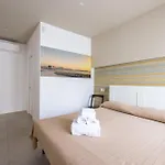 Malta Modern And Lovely Flat With Parking *