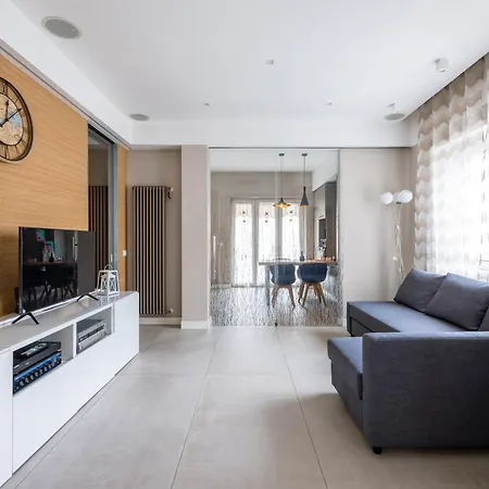 Malta Modern And Lovely Flat With Parking * 나폴리