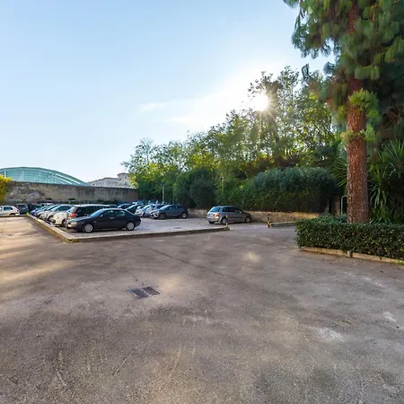 Апартаменты Malta Modern And Lovely Flat With Parking *