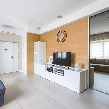 Malta Modern And Lovely Flat With Parking * Napoli